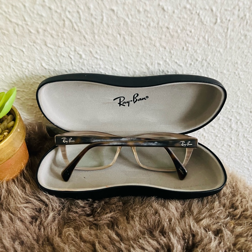 🕶 Ray-Ban Eyeglass Frames with Case—Unisex - Picture 3 of 10